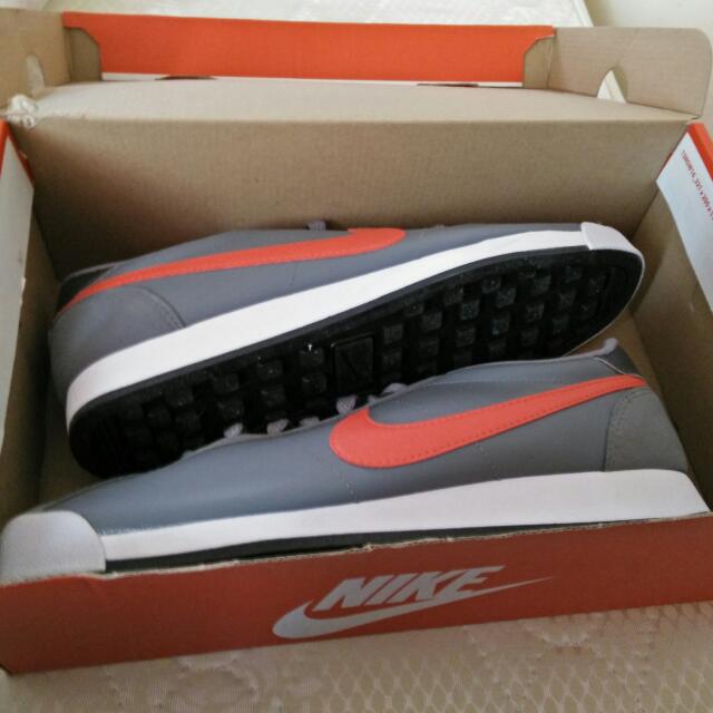nike marquee leather