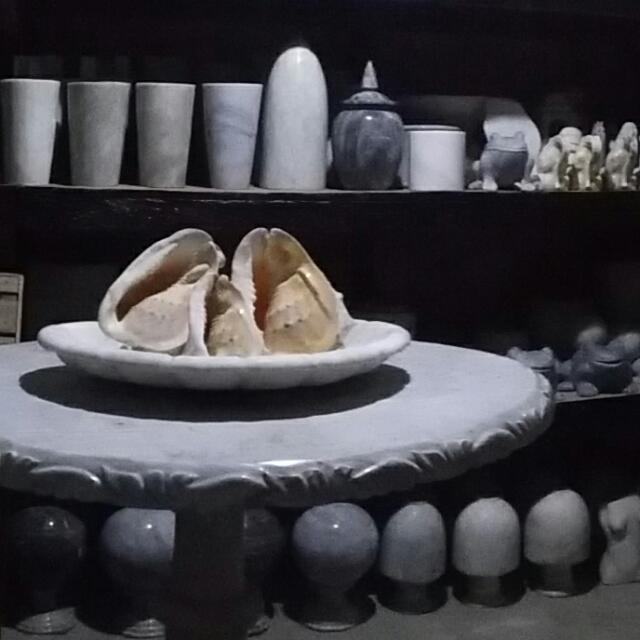 Romblon Marble Products Tables, Vases, Garden marble Crafts Etc