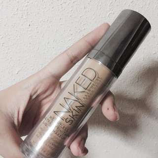 Urban Decay Naked foundation