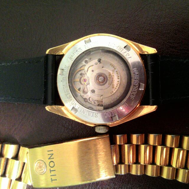 Titoni Cosmo King 737