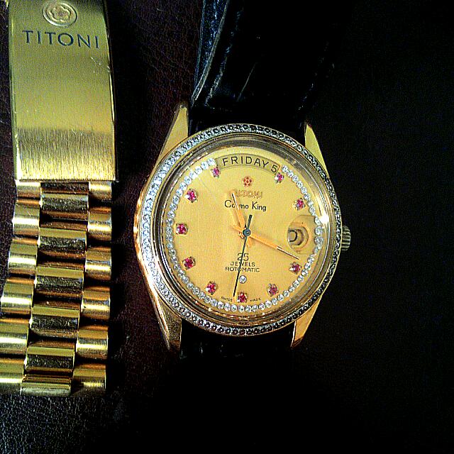 Titoni cosmo clearance king 737 sc