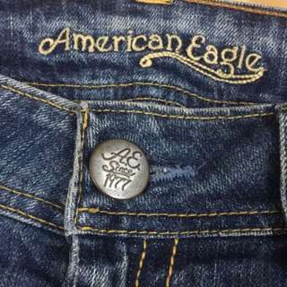 American Eagle artist 牛仔刷白褲