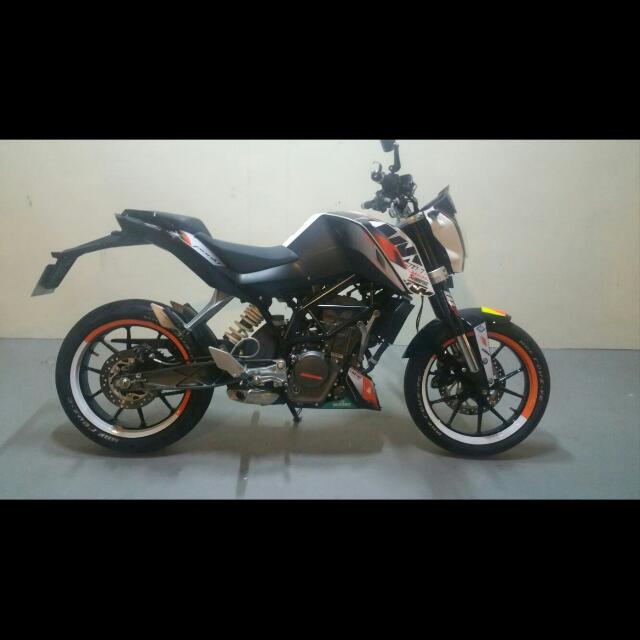 Ktm Duke 200 Rim Wrap And Coverset Lining Design Motorcycles on