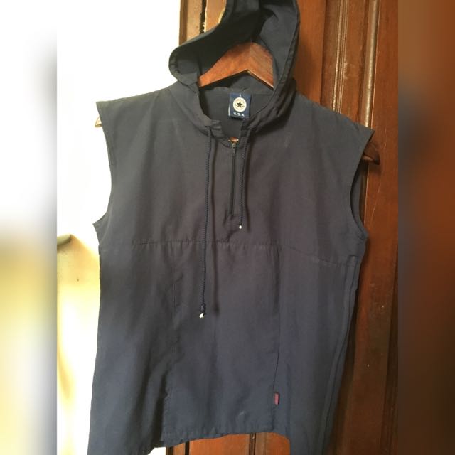 converse sleeveless hoodie