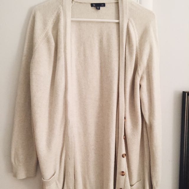 beige cardigan canada