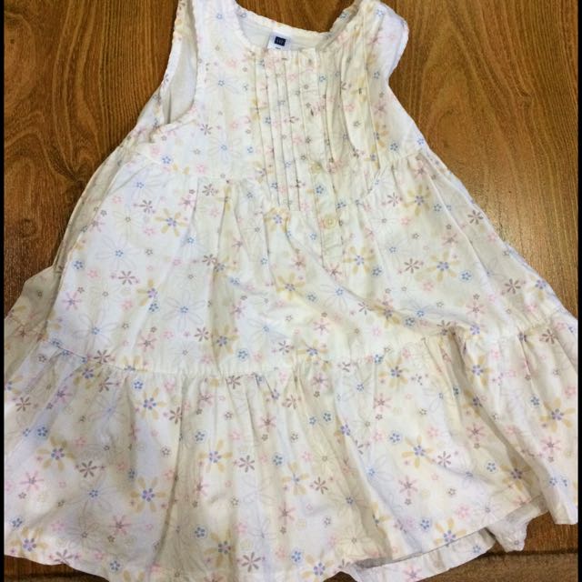 Gap Dress, Babies & Kids, Babies & Kids Fashion on Carousell