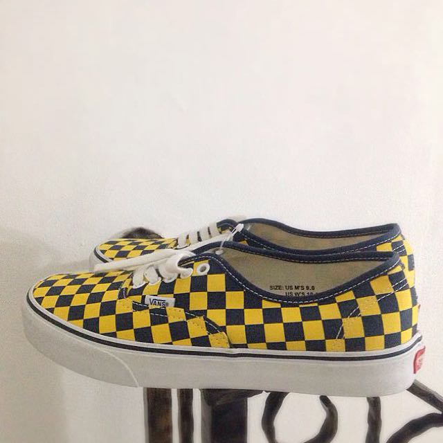 Yellow and navy new arrivals blue checkerboard vans