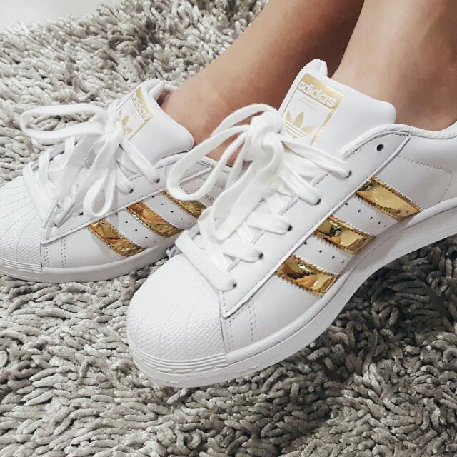 adidas superstar liquid silver