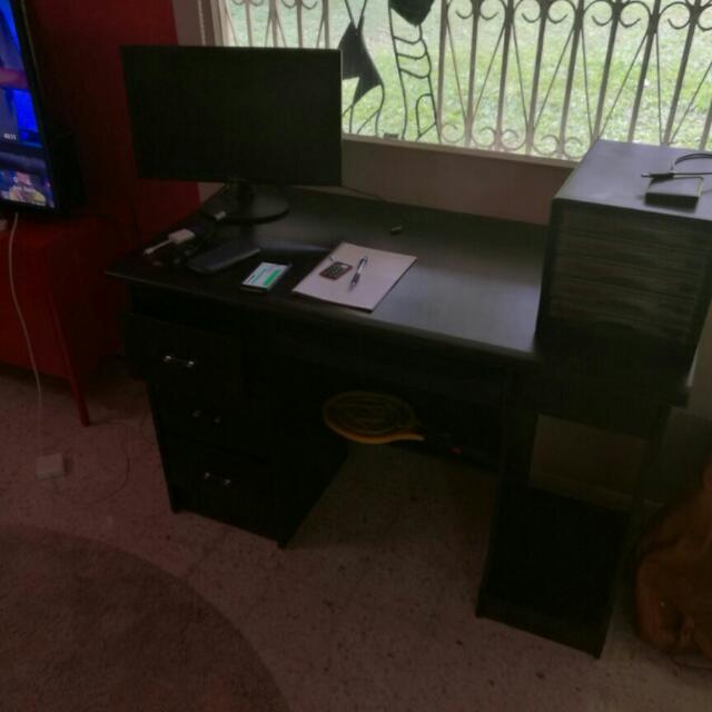 Computer Table with Chair, Furniture & Home Living, Furniture, Tables