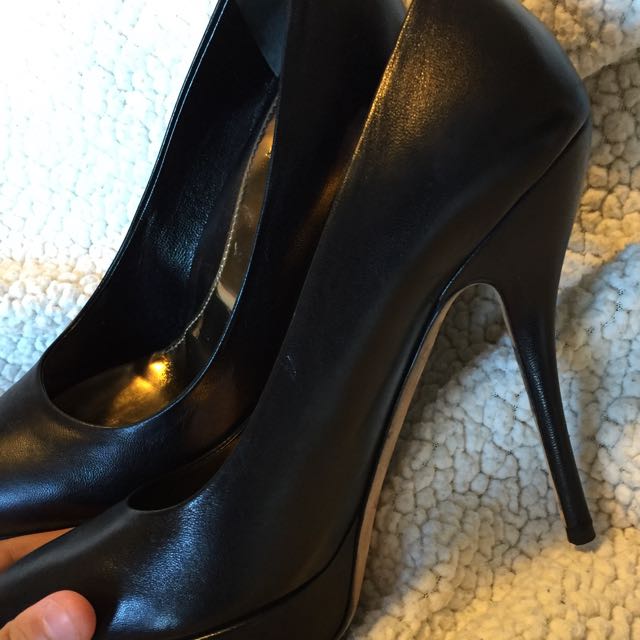 Only shoes brand sale