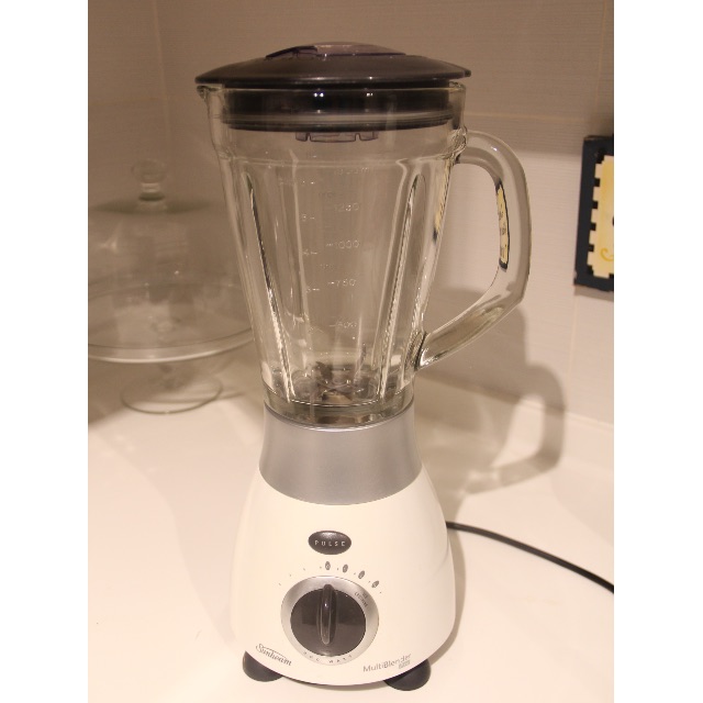 sunbeam deluxe hand mixer