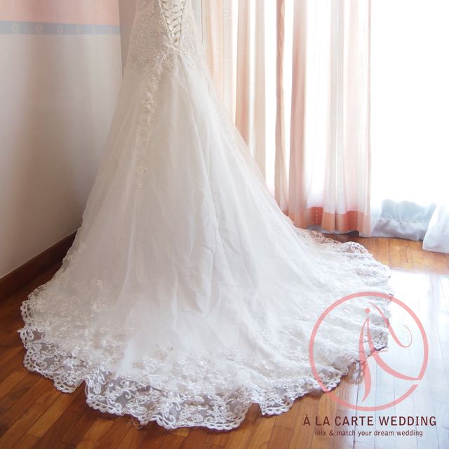 New Wedding Gown Warehouse Sale Women S Fashion On Carousell