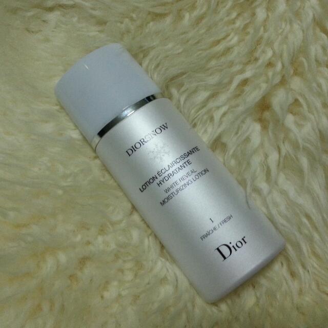 Diorsnow white reveal moisturizing lotion Dior