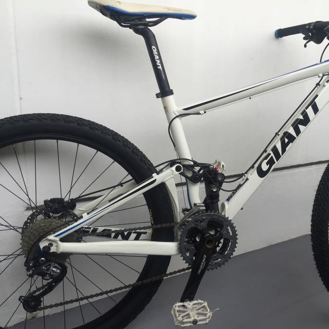 Giant anthem x3 2010 top
