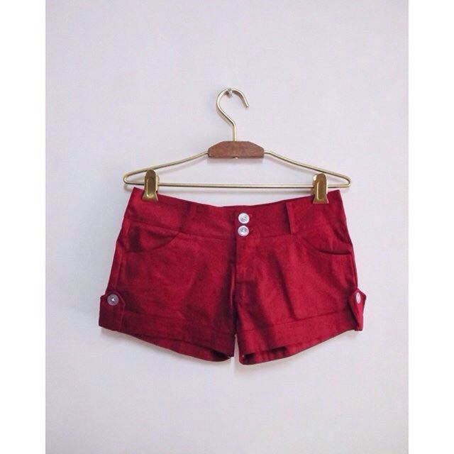 Maroon Shorts, Women's Fashion, Bottoms, Shorts on Carousell