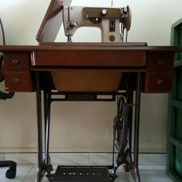 Heavy Duty Japanese Made Singer 224 Sewing Machine Vintage