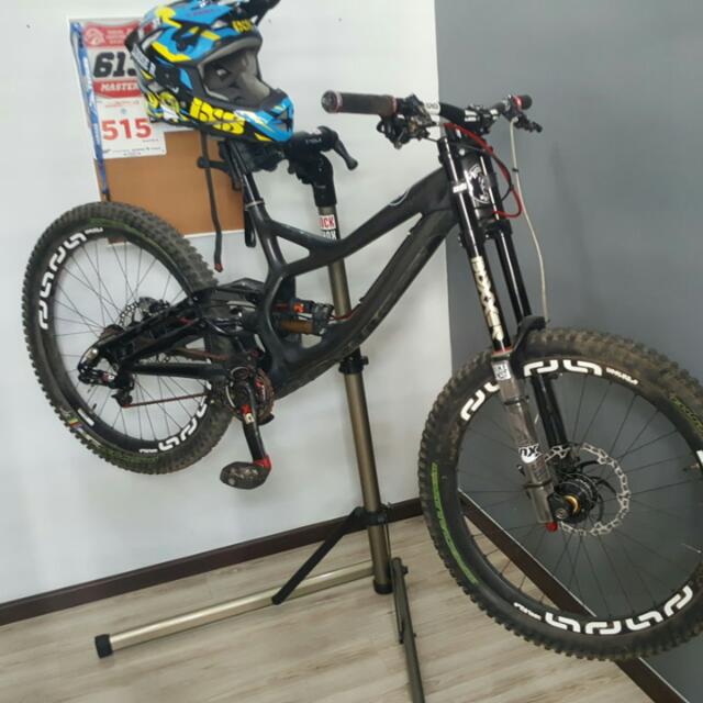 specialized demo 8 black