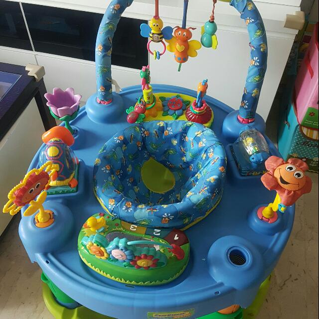 triple fun exersaucer