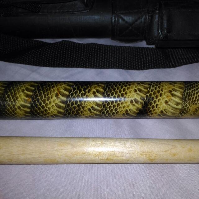 Pink Snake Skin Rage Cue Stick main image 0
