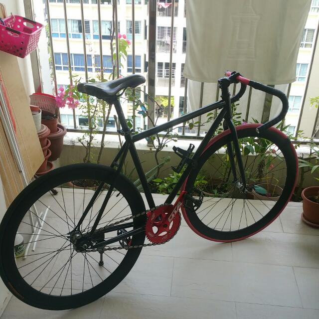 Fixie, Sports Equipment, Bicycles & Parts, Bicycles on Carousell