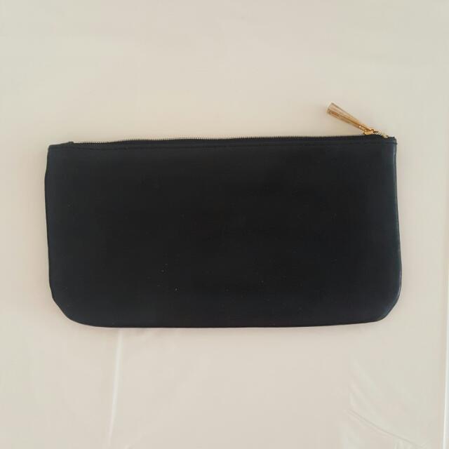 marc jacobs daisy cosmetic bag