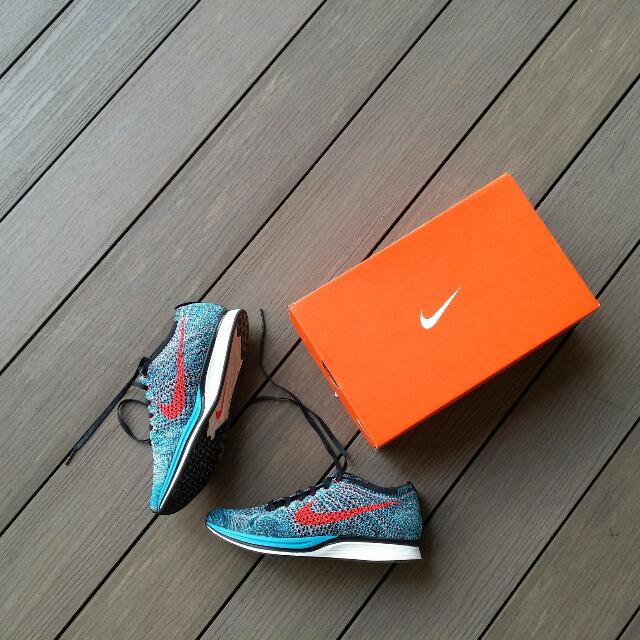 Nike flyknit racer neo turquoise top