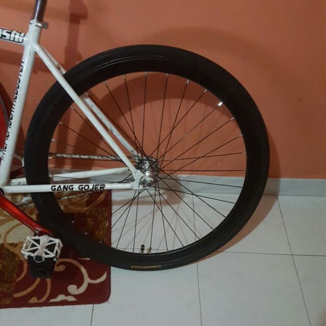single speed rear wheel