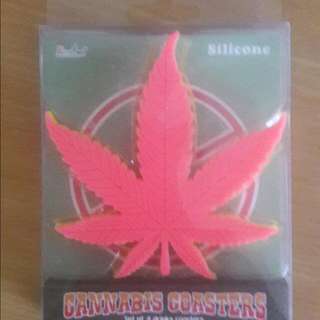 🌱Weed 大麻葉 造型 杯墊