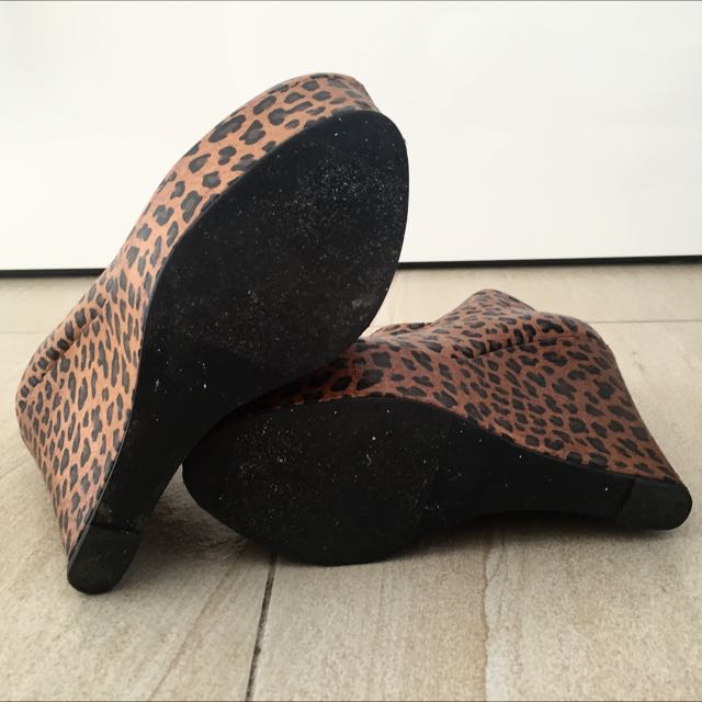 Forever 21 leopard boots online