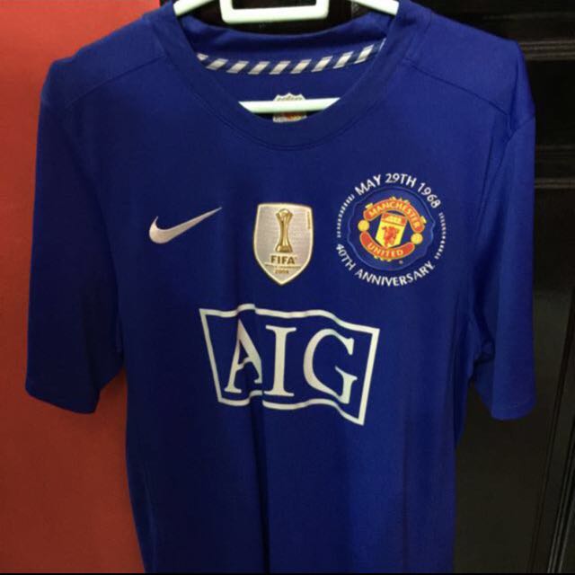 manchester united limited edition jersey