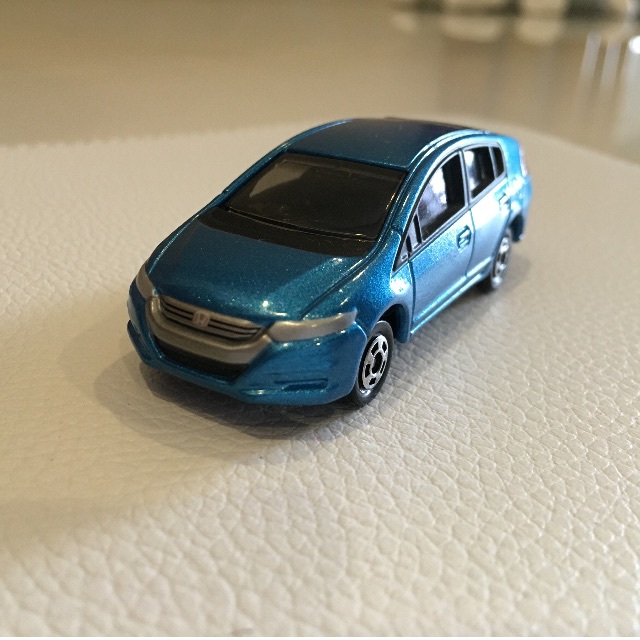 tomica honda insight