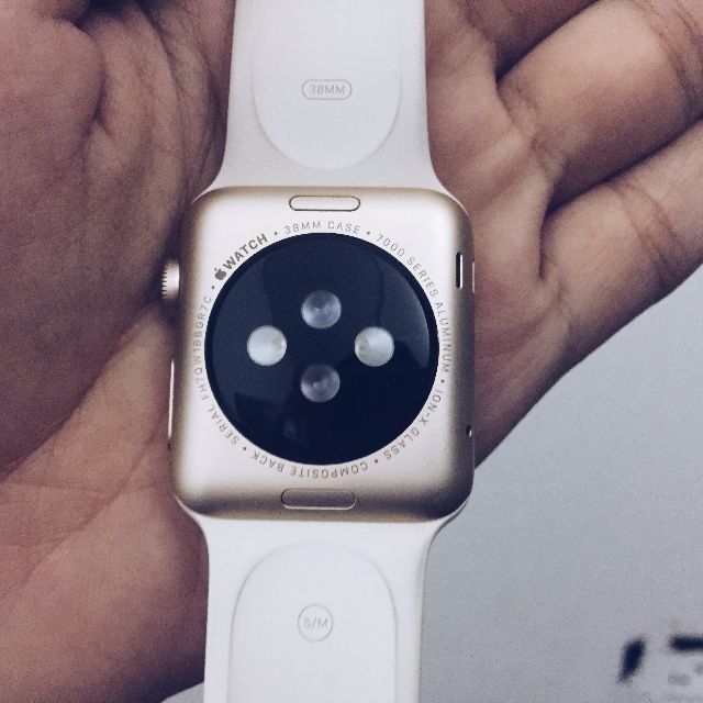 Apple Watch Sport 38mm Gold Aluminum Case Antique White Sport