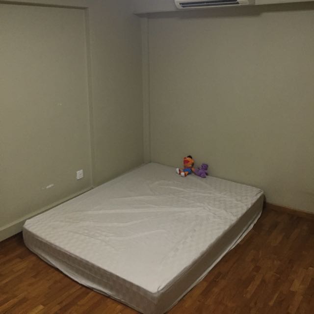 (Category: ) located in . Submitted by cheapandgood.sg (Listing ID 63342512, Image 1). Description: .