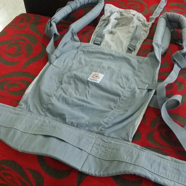 Ergo Original Xtra Carrier, Babies & Kids, Going Out, Carriers & Slings