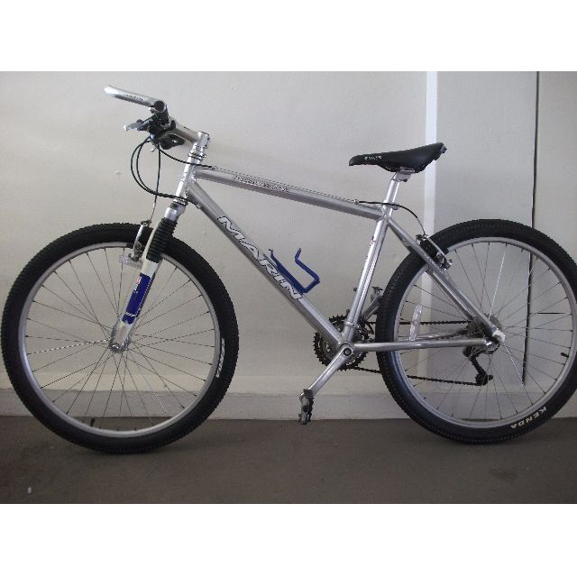 aluminum mountain bike