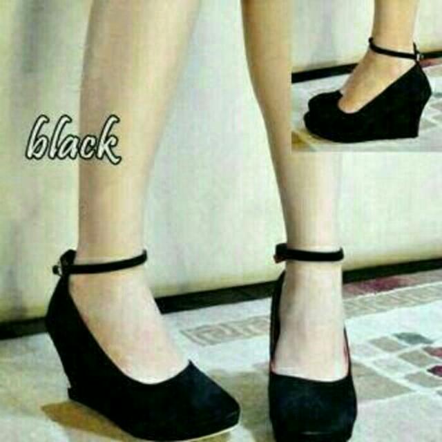 Sepatu Wedges Tali Ef 131 Serba Serbi Di Carousell