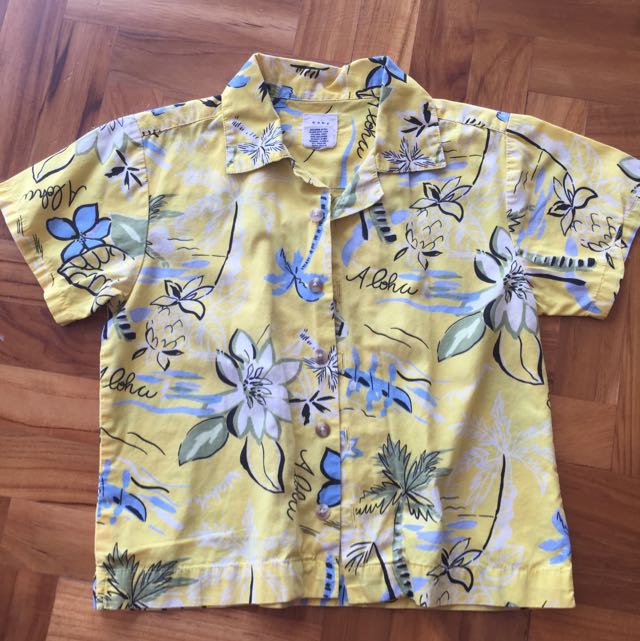 gap hawaiian shirt