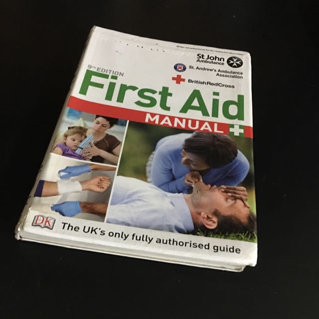 First Aid Manual (ST John Ambulance) 9th Edition, Hobbies & Toys, Books