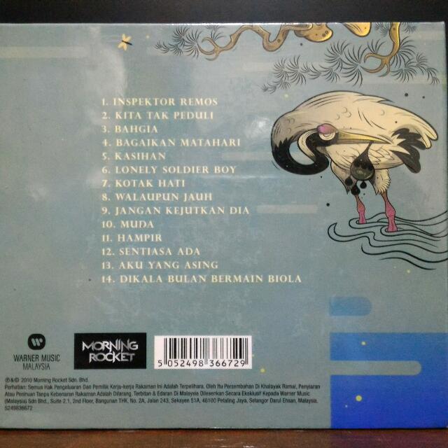 Hujan Lonely Soldier Boy Cd Music Media On Carousell
