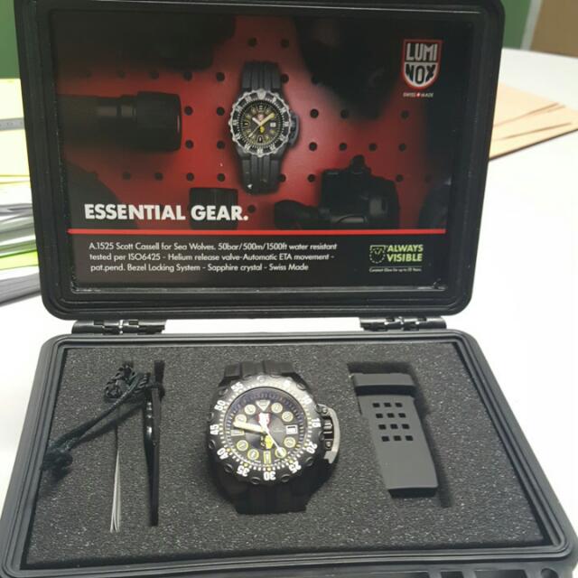 Luminox 1526 2025