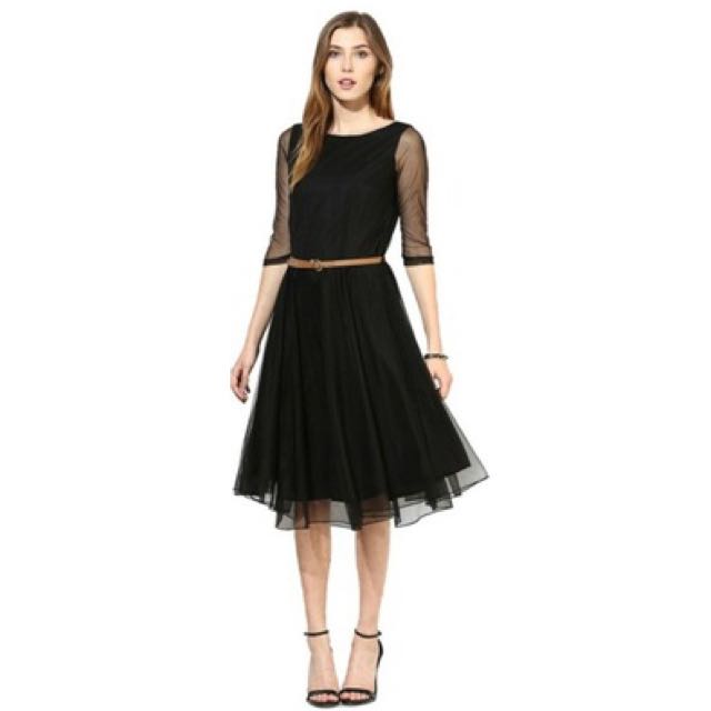 frock in black colour