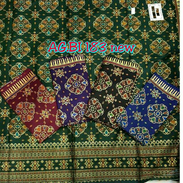 Songket Sarawak, Women's Fashion, Muslimah Fashion, Baju Kurung & Sets ...