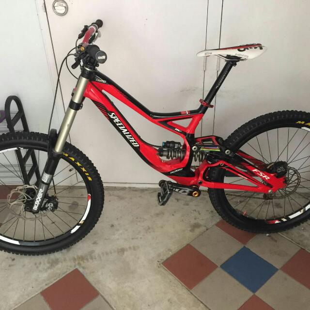 Specialized demo sales 8 parts