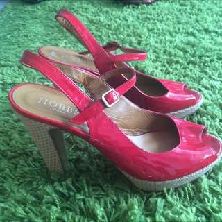Red Leather Hobbs Shoes W/heel