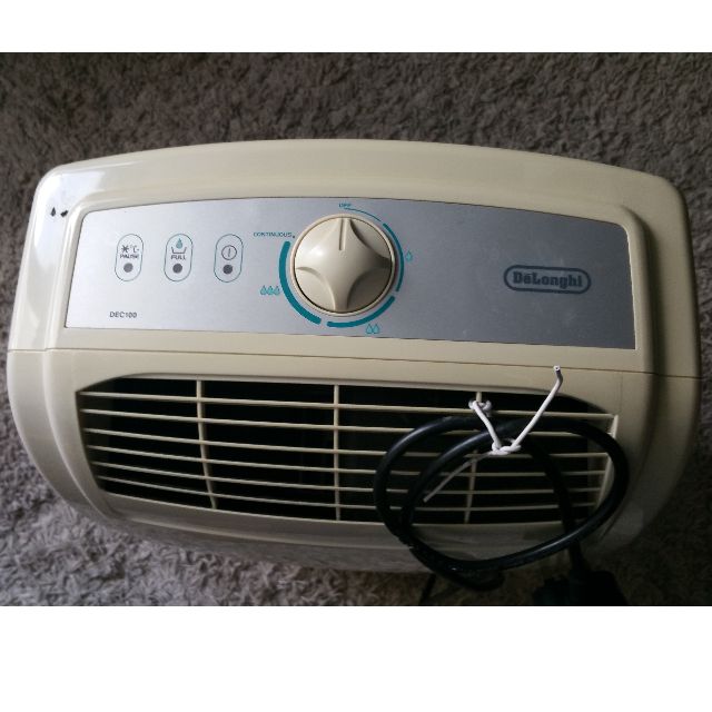 Delonghi Dehumidifier DEC100, TV & Home Appliances, Air Purifiers