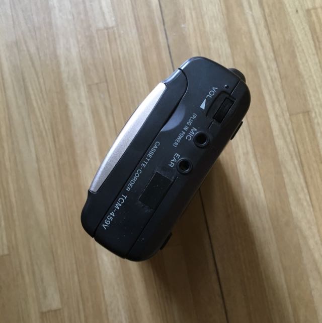 SONY TCM 75V cassette recorder enregistrement VOR Voice Operated Recording K7 EUR 5,00 - ES SONY TCM 75V cassette recorder enregistrement VOR Voice Operated Recording K7 EUR 5,00 - ES