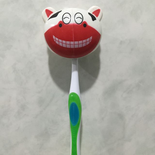 Toothbrush Holders (Category: Weaning & Toddler Feeding) located in Manila. Submitted by cheap_cheaper (Listing ID 63802241, Image 3). Description: .
