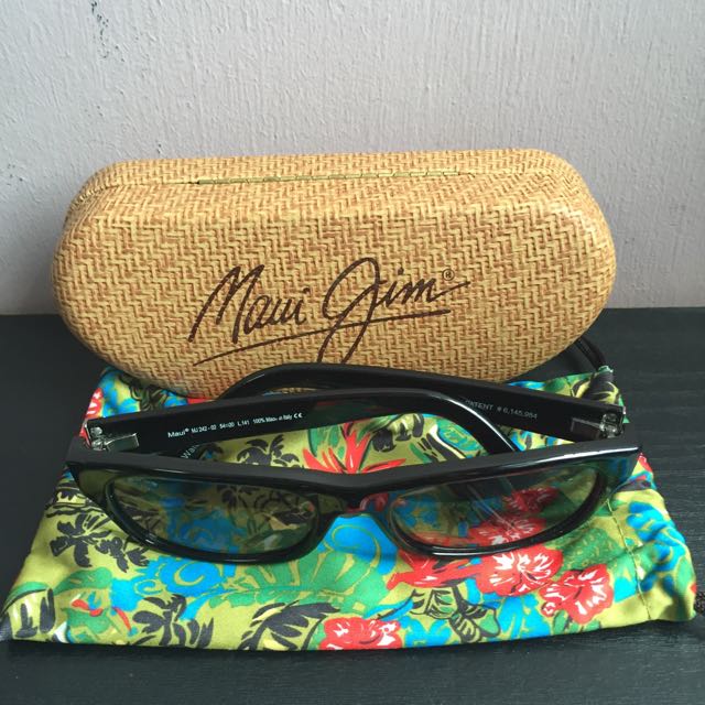 Maui Jim Dive Deep polarized sunglasses brand new