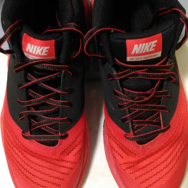 Nike air max emergent red basketball shoes on sale