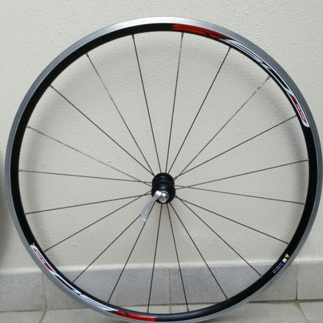 Shimano Wheelset WH-R501, Sports Equipment, Bicycles & Parts, Bicycles ...